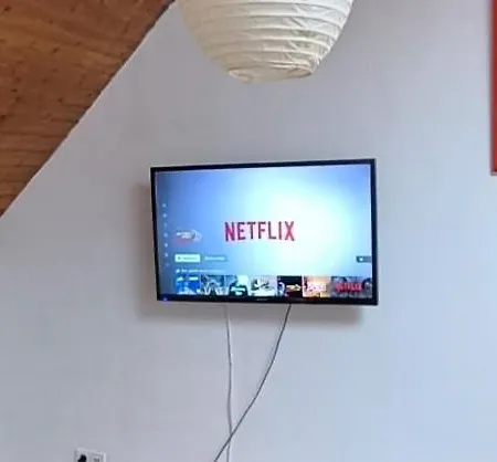 Vieja Casita De Huespedes Con Escaleras Ober-Ramstadt